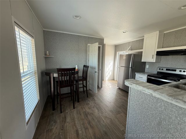 5611 S 377th West Avenue, Mannford, OK 74044