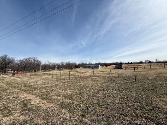 5611 S 377th West Avenue, Mannford, OK 74044