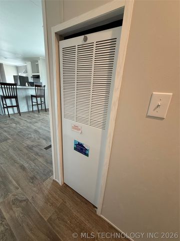 5611 S 377th West Avenue, Mannford, OK 74044