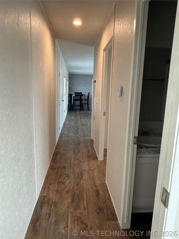 5611 S 377th West Avenue, Mannford, OK 74044