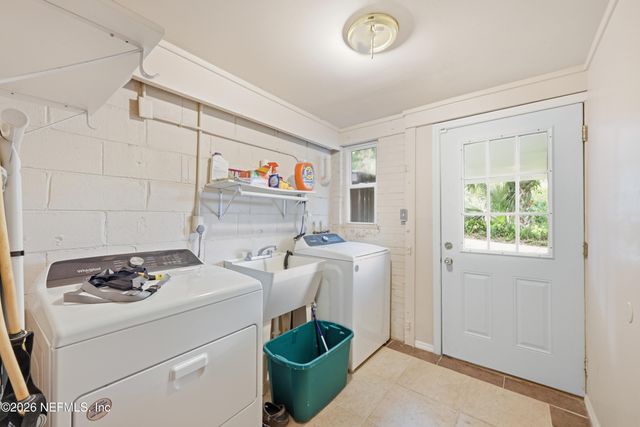 1409 GAY Avenue, Jacksonville, FL 32207