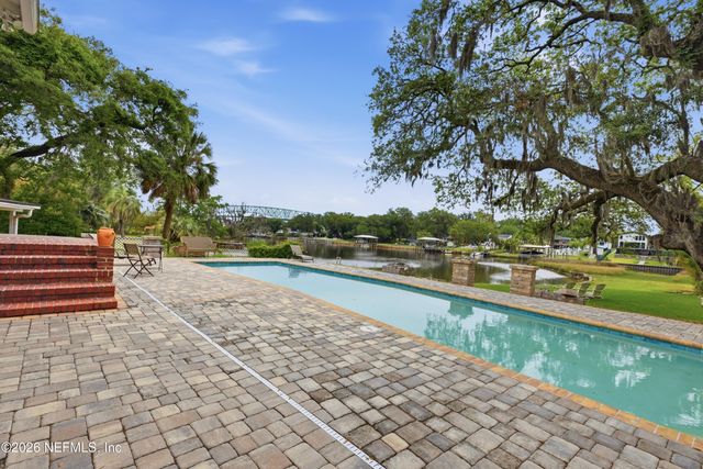 1409 GAY Avenue, Jacksonville, FL 32207