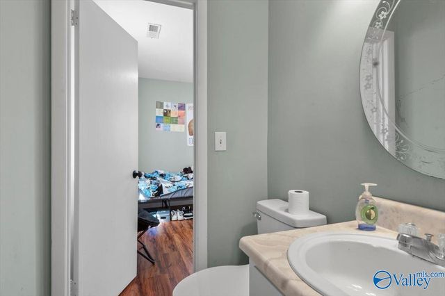 1117 Waylan Avenue, Albertville, AL 35950