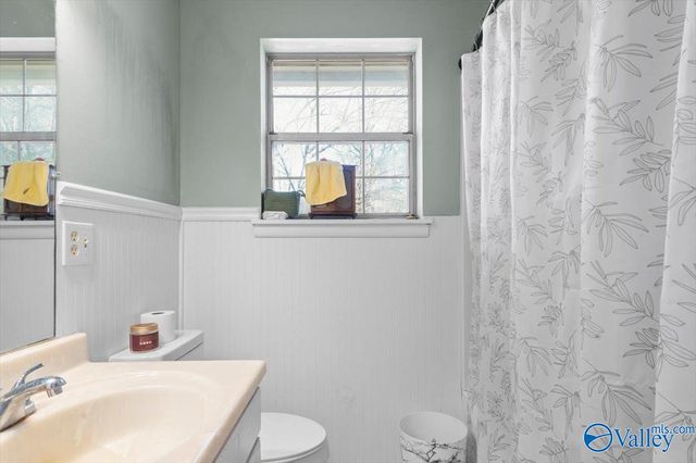 1117 Waylan Avenue, Albertville, AL 35950