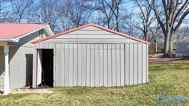 1117 Waylan Avenue, Albertville, AL 35950