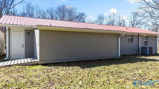 1117 Waylan Avenue, Albertville, AL 35950