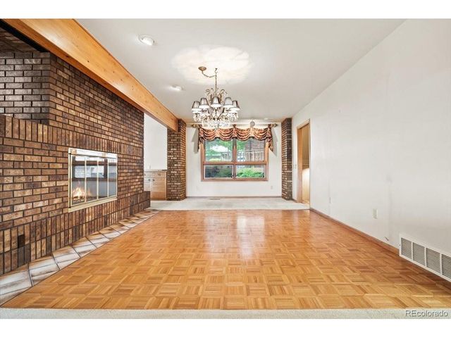 1625 E Layton Dr, Englewood, CO 80113