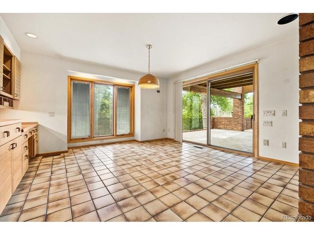 1625 E Layton Dr, Englewood, CO 80113