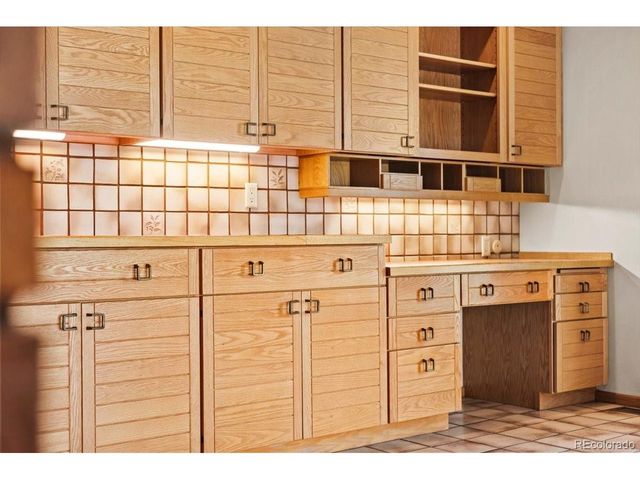 1625 E Layton Dr, Englewood, CO 80113