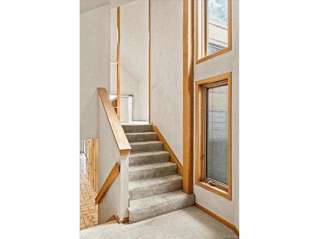 1625 E Layton Dr, Englewood, CO 80113