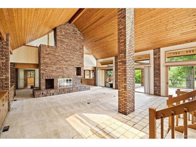 1625 E Layton Dr, Englewood, CO 80113