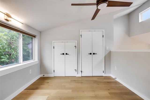 913 Duncan LN 203, Austin, TX 78705