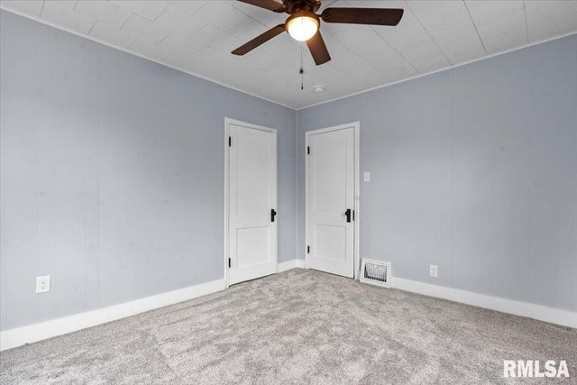 1529 E EDWARDS Street, Springfield, IL 62703