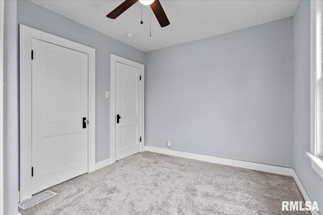 1529 E EDWARDS Street, Springfield, IL 62703