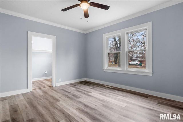 1529 E EDWARDS Street, Springfield, IL 62703