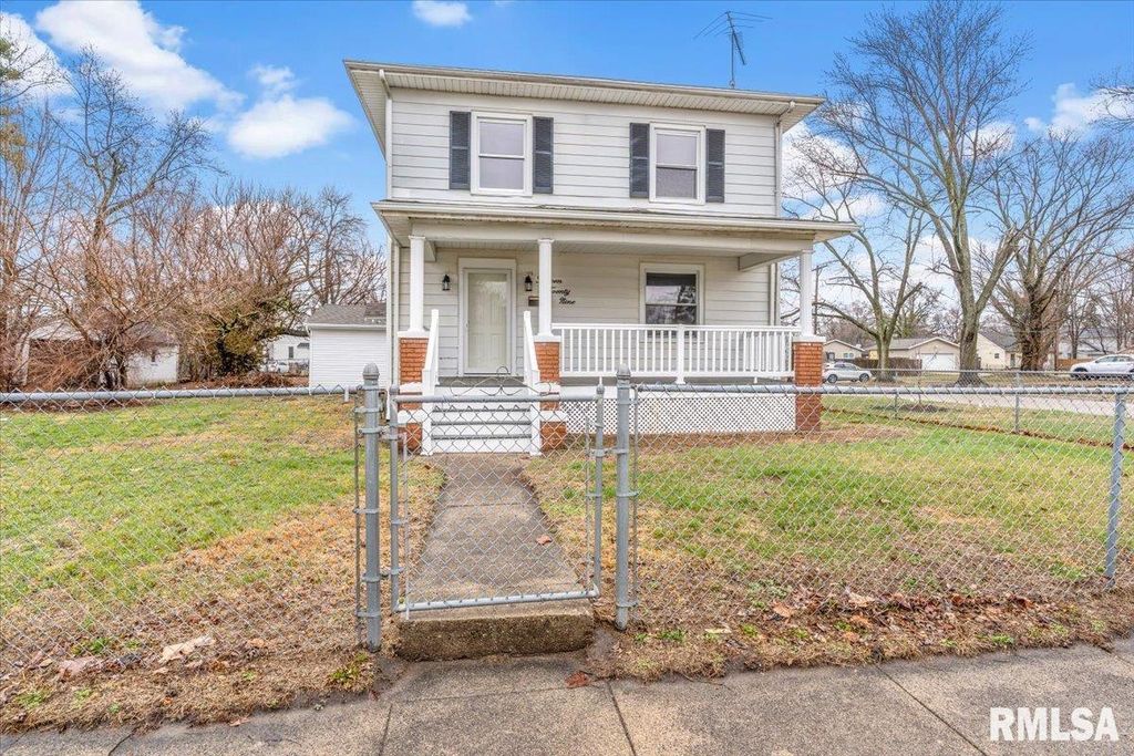 1529 E EDWARDS Street, Springfield, IL 62703