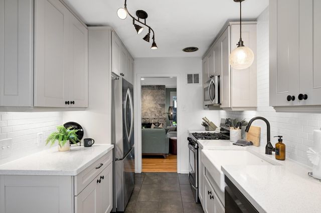 5932 Penn Avenue S, Minneapolis, MN 55419