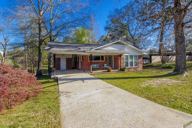 721 W Narroway, Benton, AR 72015