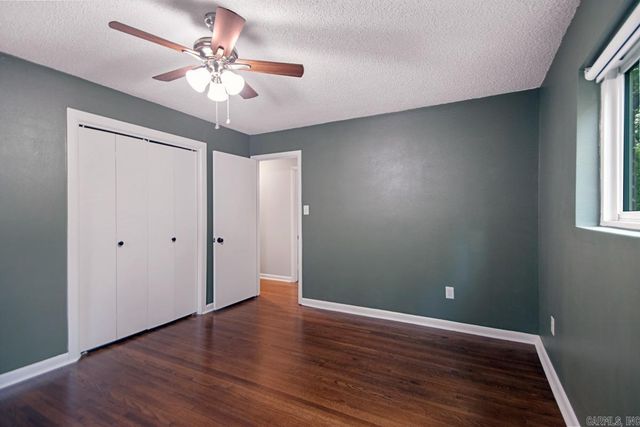 721 W Narroway, Benton, AR 72015