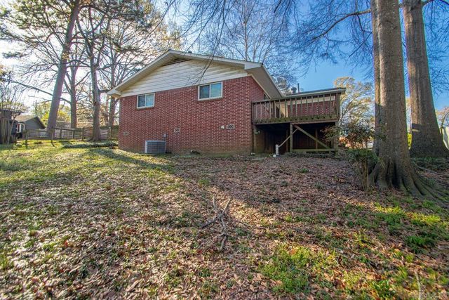 721 W Narroway, Benton, AR 72015