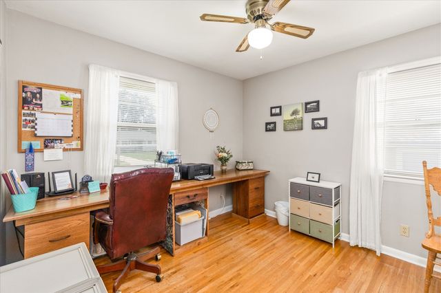 7405 Palm Drive, Urbandale, IA 50322
