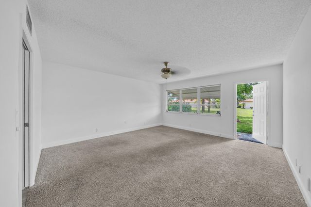 4550 NW 4TH Street B, Delray Beach, FL 33445