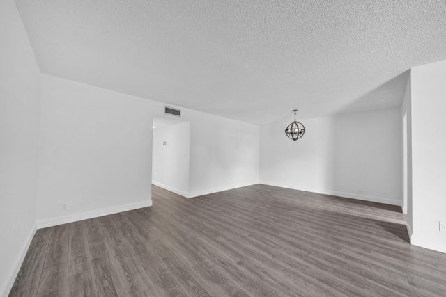 4550 NW 4TH Street B, Delray Beach, FL 33445