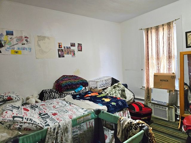 29 Cambridge St, Worcester, MA 01603