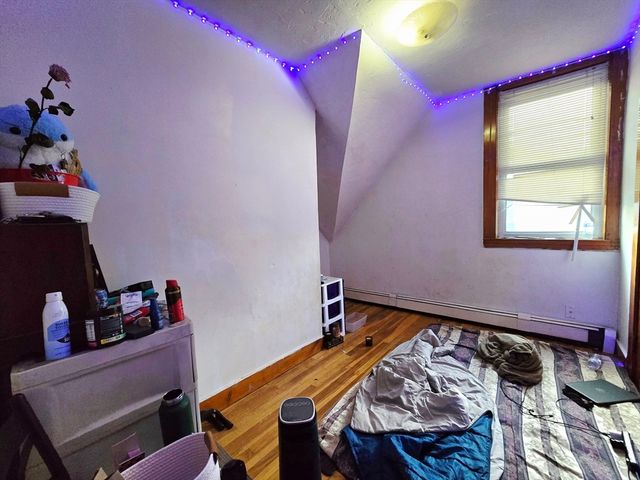 29 Cambridge St, Worcester, MA 01603