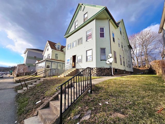 29 Cambridge St, Worcester, MA 01603