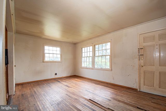 23 RINGGOLD RD, Fredericksburg, VA 22405