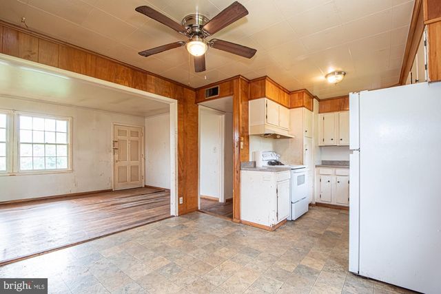 23 RINGGOLD RD, Fredericksburg, VA 22405