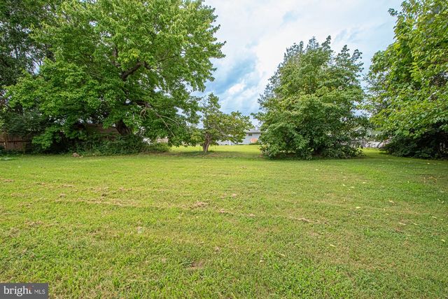 23 RINGGOLD RD, Fredericksburg, VA 22405