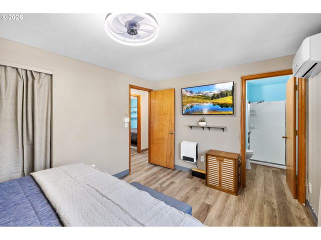 5731 Ne FAILING St, Portland, OR 97213