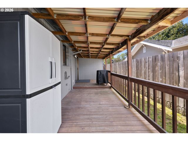 5731 Ne FAILING St, Portland, OR 97213