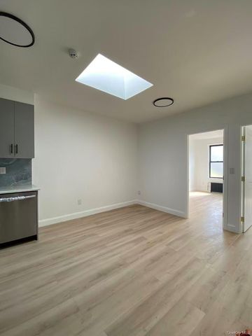 855 Wyckoff Avenue 2, Ridgewood, NY 11385