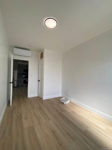 855 Wyckoff Avenue 2, Ridgewood, NY 11385