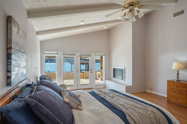 14232 Lakepoint Drive, Willis, TX 77318