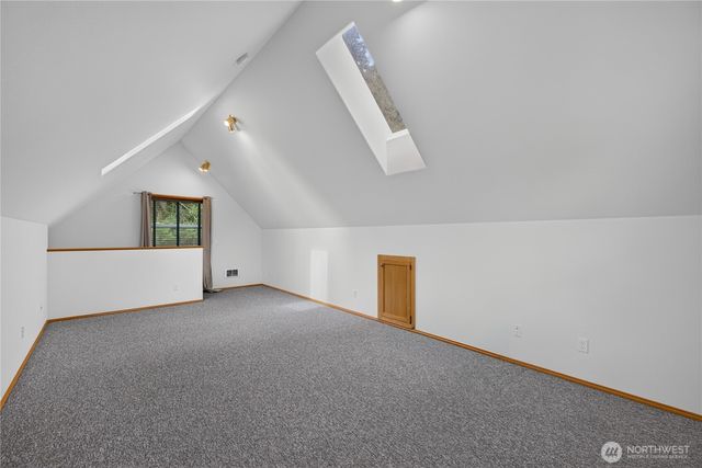 955 Doyle Lane, Oak Harbor, WA 98277