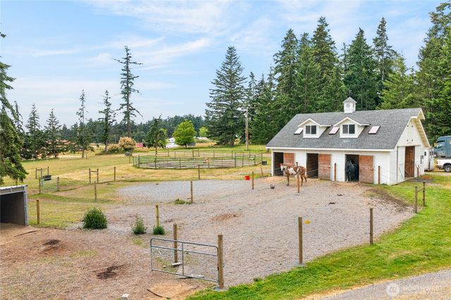 955 Doyle Lane, Oak Harbor, WA 98277