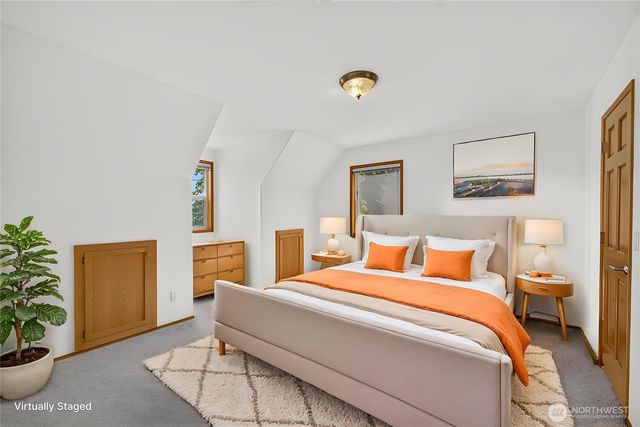 955 Doyle Lane, Oak Harbor, WA 98277