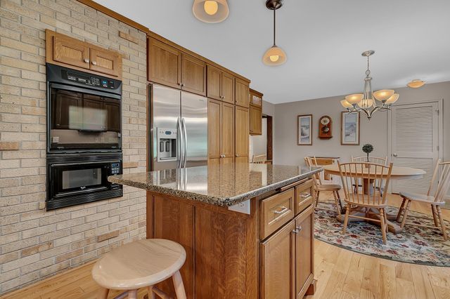 3135 Blackheath Drive, Saint Cloud, MN 56301