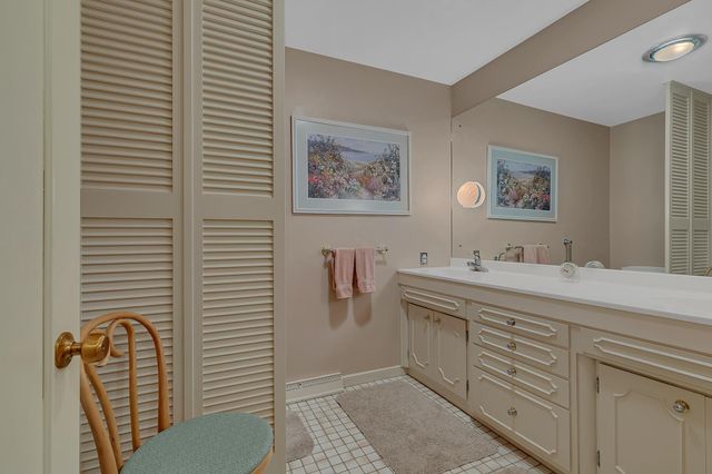 3135 Blackheath Drive, Saint Cloud, MN 56301