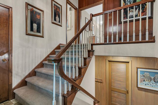 3135 Blackheath Drive, Saint Cloud, MN 56301