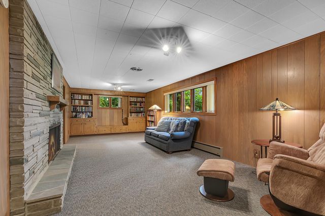 3135 Blackheath Drive, Saint Cloud, MN 56301