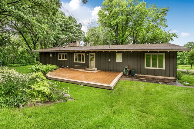 3135 Blackheath Drive, Saint Cloud, MN 56301