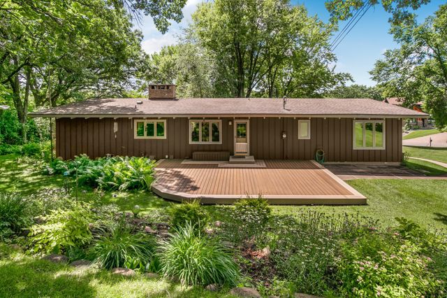 3135 Blackheath Drive, Saint Cloud, MN 56301