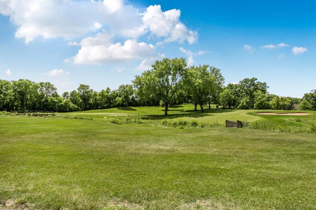 3135 Blackheath Drive, Saint Cloud, MN 56301