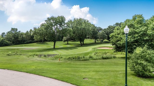 3135 Blackheath Drive, Saint Cloud, MN 56301