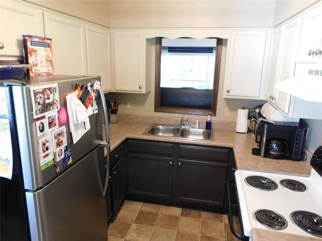 3406 W 10TH Street, Millcreek, PA 16505